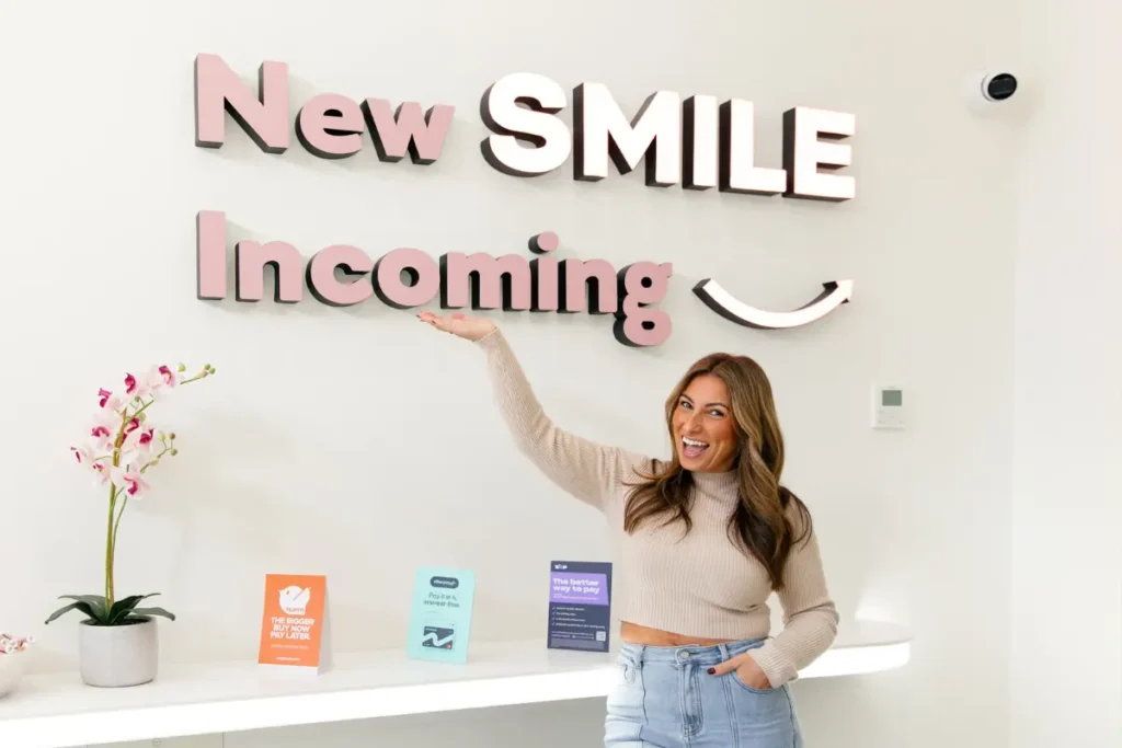 New Smile Incoming! Zoe George aka thesubtlemummy at that start of her clear aligner treatment at Urban Smile
